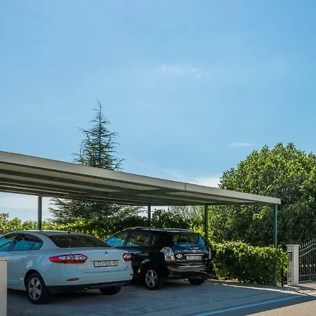New Modern Dream 2019 Villa Kresevo